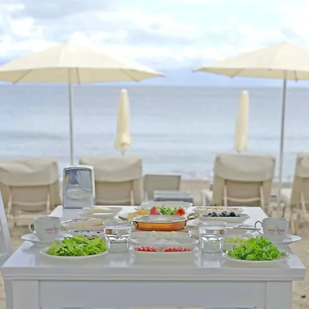 Oemer Aybak Отель 2*